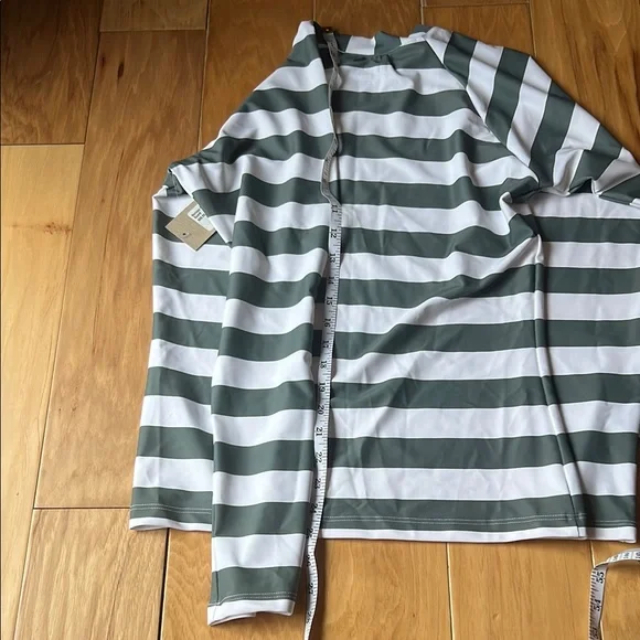 Albion Horizon Sage Long Sleeve Rash Guard Striped Swim - Picture 5 of 6